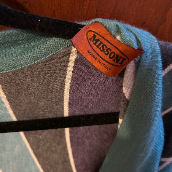 Missoni size M cross over 70% Cashmere 30% Silk - Picture 2 of 3